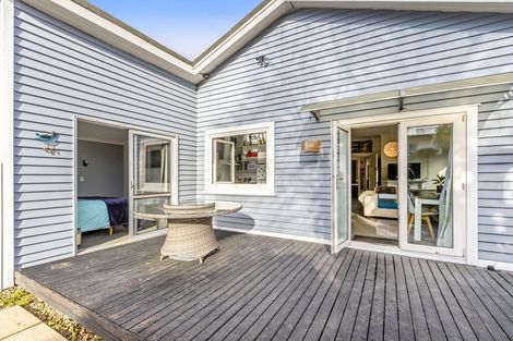 Photo of property in 41 Marriotts Road, North New Brighton, Christchurch, 8083