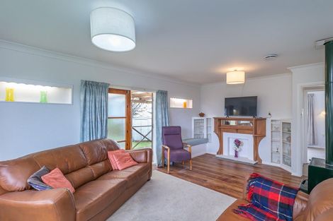 Photo of property in 12 Ryder Crescent, Levin, 5510