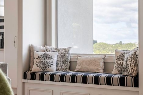 Photo of property in 15 Meadowbank Rise, Bethlehem, Tauranga, 3110