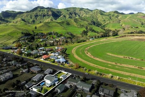 Photo of property in 80 Thames Road, Paeroa, 3600