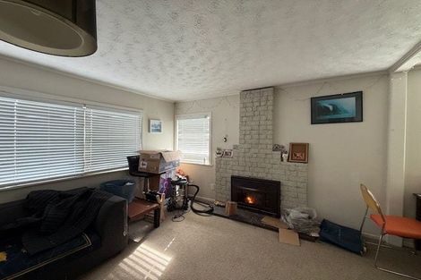 Photo of property in 10 Dolbear Street, Titirangi, Auckland, 0604