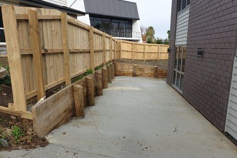 Photo of property in 87d Sturges Road, Henderson, Auckland, 0612