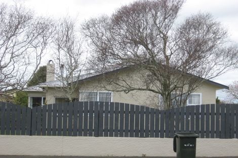 Photo of property in 33 Waimea Street, Westown, New Plymouth, 4310