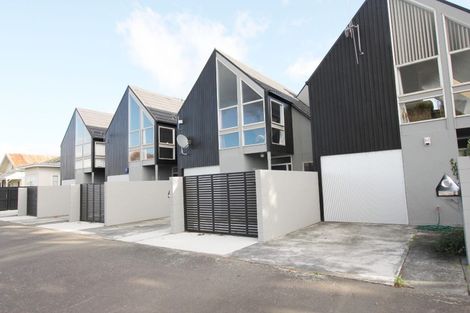 Photo of property in 4a Pirie Street, Palmerston North, 4410