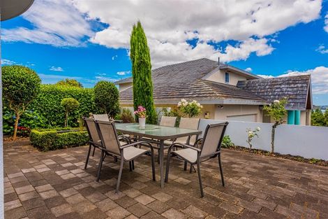 Photo of property in 2/38 Luckens Road, West Harbour, Auckland, 0618