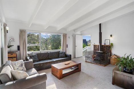 Photo of property in 2/99 Oaktree Avenue, Browns Bay, Auckland, 0630