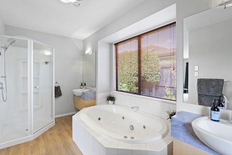 Photo of property in 9 Napoleon Close, Harewood, Christchurch, 8051