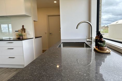 Photo of property in 8 Chatham Rise, Seaward Bush, Invercargill, 9812