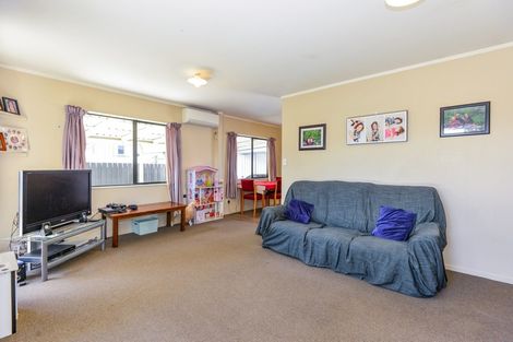 Photo of property in 423a Massey Street, Akina, Hastings, 4122