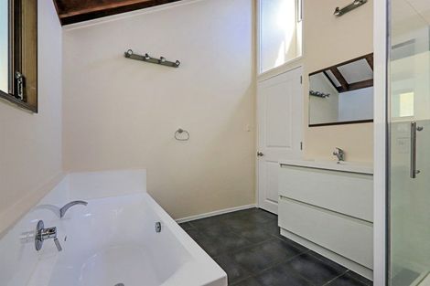 Photo of property in 51a-b Faraday Street, Hospital Hill, Napier, 4110