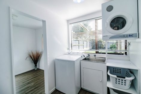 Photo of property in 28 Heatherlea Heights, Feilding, 4702