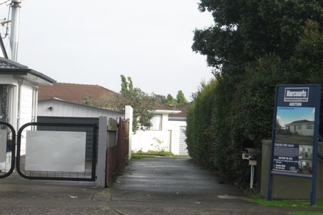 Photo of property in 1/383 Bucklands Beach Road, Bucklands Beach, Auckland, 2012