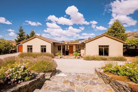 Photo of property in 57 Hall Road, Bannockburn, Cromwell, 9384