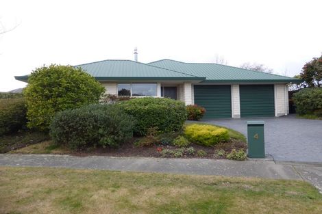 Photo of property in 4 Fuchsia Place, Halswell, Christchurch, 8025