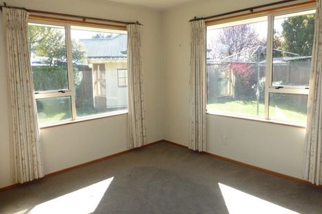 Photo of property in 4 Fuchsia Place, Halswell, Christchurch, 8025