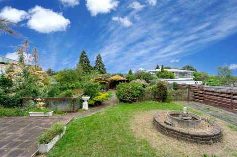 Photo of property in 12 School Road, Te Atatu South, Auckland, 0610