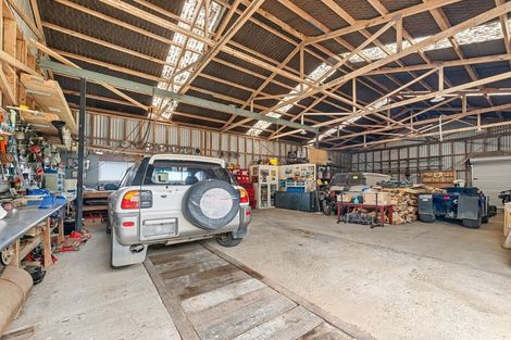 Photo of property in 890a Otaraoa Road, Tikorangi, Waitara, 4383