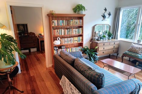 Photo of property in 64 Waipapa Road, Hataitai, Wellington, 6021