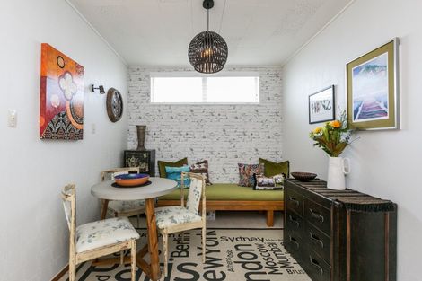 Photo of property in 2/14 Alpers Terrace, Marewa, Napier, 4110