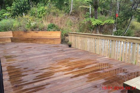 Photo of property in 168a Scenic Drive, Titirangi, Auckland, 0604