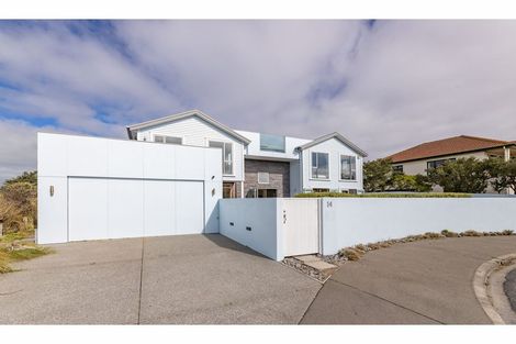 Photo of property in 14 Stout Street, Waimairi Beach, Christchurch, 8083