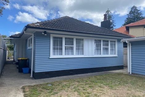 Photo of property in 152 Muritai Road, Eastbourne, Lower Hutt, 5013
