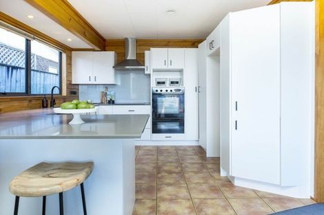 Photo of property in 3 Sunnyview Drive, Brown Owl, Upper Hutt, 5018