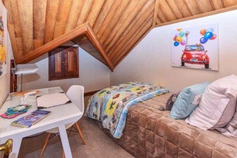 Photo of property in 71 St Annes Crescent, Wattle Downs, Auckland, 2103