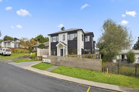 Photo of property in 6a Blenheim Street, Glenfield, Auckland, 0629