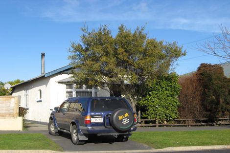 Photo of property in 21 Hargest Crescent, Saint Kilda, Dunedin, 9012