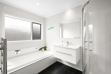 Photo of property in 11 Briannarose Drive, Fitzroy, Hamilton, 3206