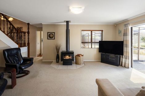 Photo of property in 68 Delamare Road, St Andrews, Hamilton, 3200