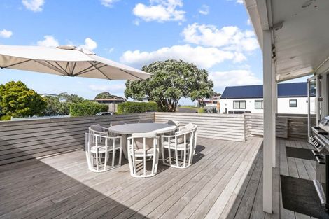 Photo of property in 9 Hinemoa Road, Waihi Beach, 3611