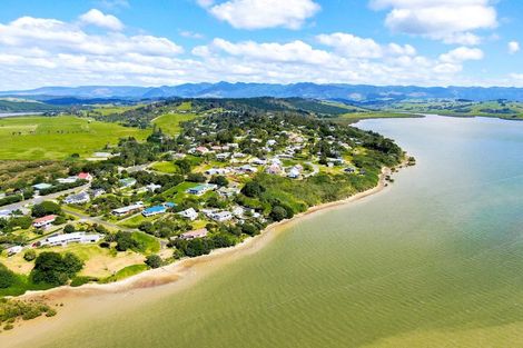 Photo of property in 8 Gundry Street, Rawene, Kaikohe, 0473