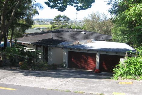 Photo of property in 3 Mulberry Place, Glenfield, Auckland, 0629