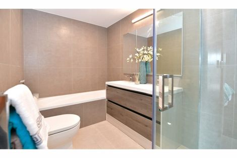 Photo of property in 305/252 Centreway Road, Orewa, 0931