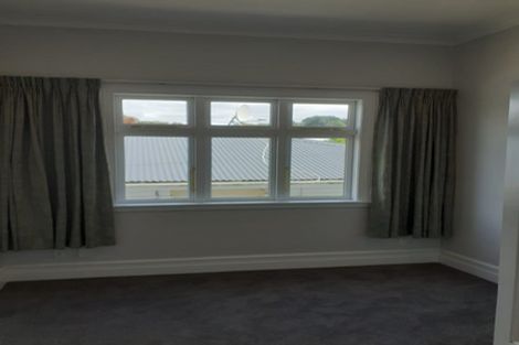 Photo of property in 126 Wallace Street, Mount Cook, Wellington, 6021