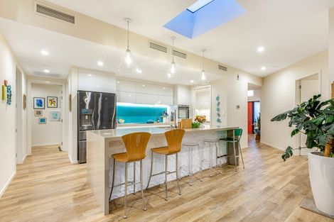 Photo of property in 80 Waipunahau Road, Waikanae, 5036