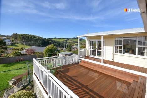 Photo of property in 12 Aytoun Street, Shiel Hill, Dunedin, 9013