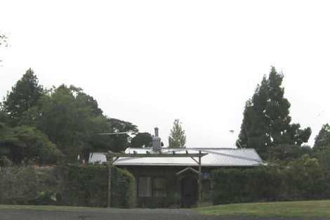 Photo of property in 83 Wood Bay Road, Titirangi, Auckland, 0604