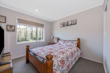 Photo of property in 57 Colonial Drive, Silverdale, 0932