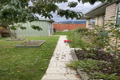 Photo of property in 24 Evergreen Crescent, Trentham, Upper Hutt, 5018