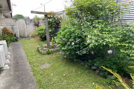 Photo of property in 2/205 Charles Street, Saint Leonards, Hastings, 4120