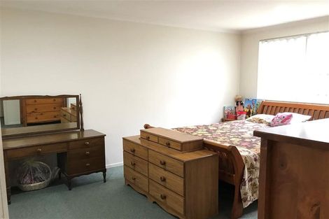 Photo of property in 48b Orams Road, Hillpark, Auckland, 2102