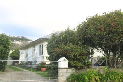 Photo of property in 17 Hildreth Street, Karori, Wellington, 6012