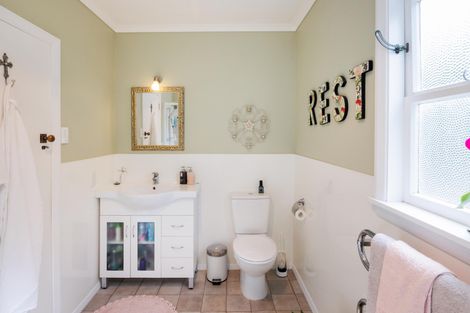 Photo of property in 25 Rongopai Street, Palmerston North, 4414