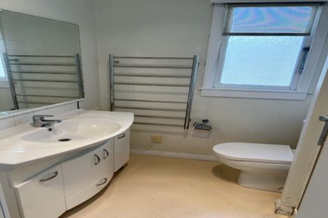 Photo of property in 14-16 Kingsway, Three Kings, Auckland, 1024