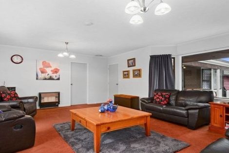Photo of property in 9 California Drive, Totara Park, Upper Hutt, 5018