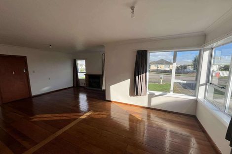 Photo of property in 3 Kauri Street, Levin, 5510