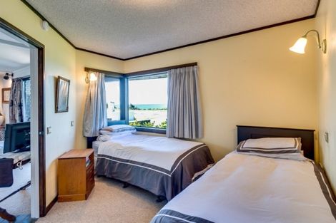 Photo of property in 129 North Shore Road, Eskdale, Napier, 4182